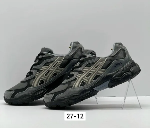 Кроссовки 996946383